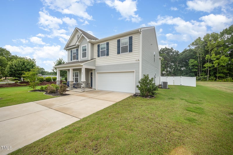 23 Walker Grove Ln, Lillington, NC 27546