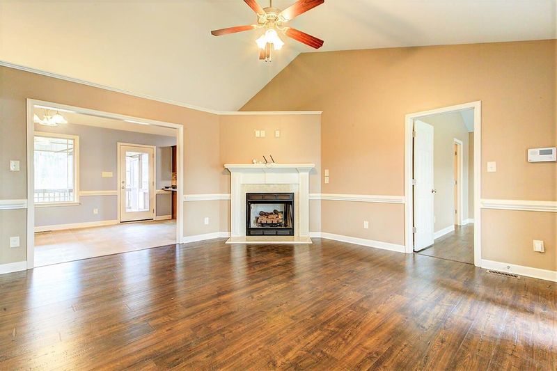 230 Camden Dr, Angier, NC 27501