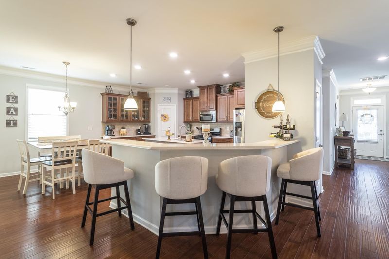 230 Chatsworth Ln, Clayton, NC 27527