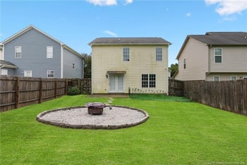 230 Chloe Dr, Fayetteville, NC 28301