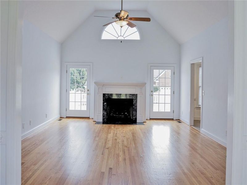 230 Coachlight Trl, Burlington, NC 27215