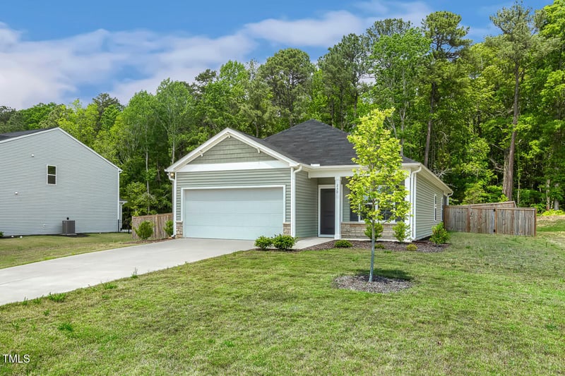 230 Forest Meadow Ln, Franklinton, NC 27525