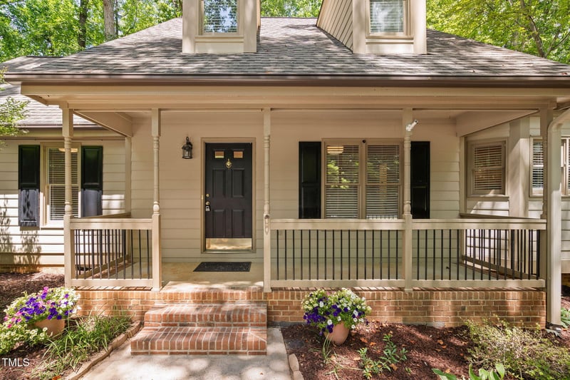 230 Heidinger Dr, Cary, NC 27511