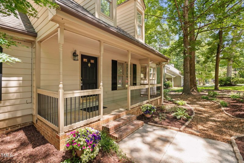 230 Heidinger Dr, Cary, NC 27511