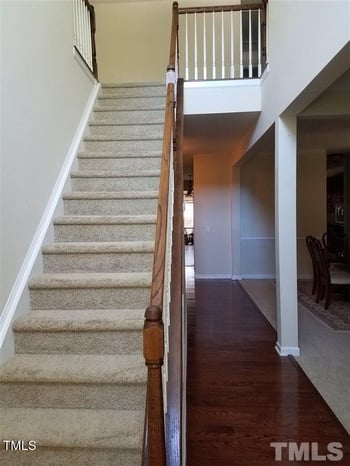 230 Mabley Pl, Cary, NC 27519