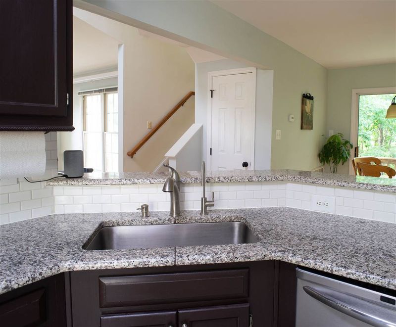 230 Mint Hill Dr, Cary, NC 27519