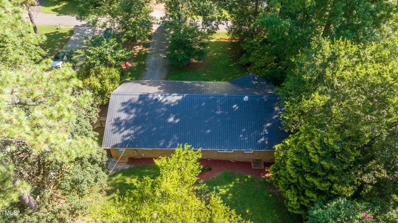 230 Oakwood Dr, Pittsboro, NC 27312