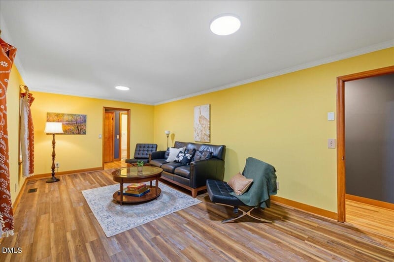 230 Oakwood Dr, Pittsboro, NC 27312