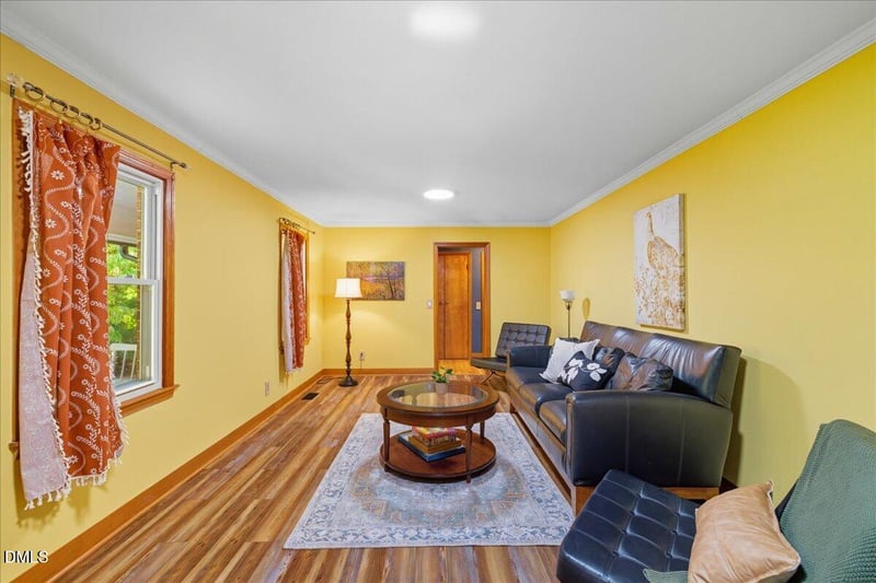 230 Oakwood Dr, Pittsboro, NC 27312