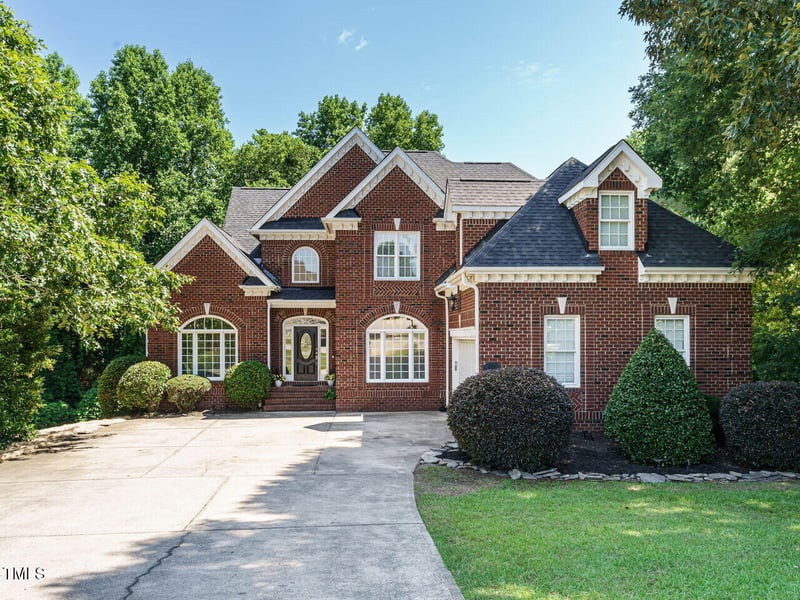 230 Paula Dr, Angier, NC 27501