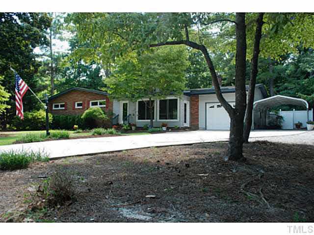 230 S Selma Rd, Wendell, NC 27591