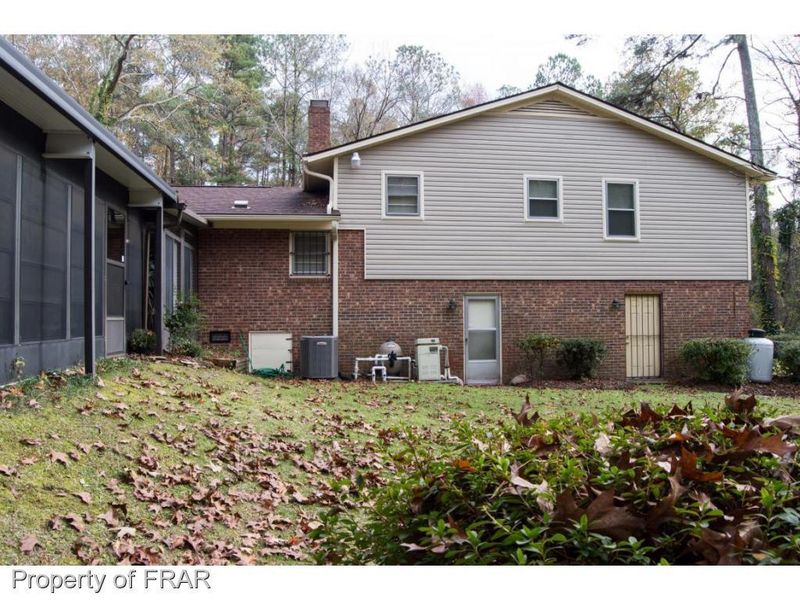 230 Temple Ave, Fayetteville, NC 28301