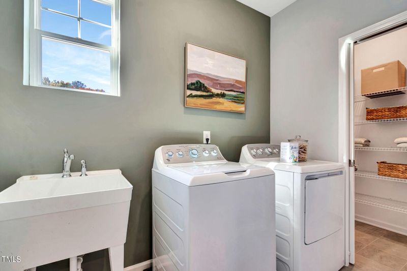 2300 Big Sky Ln, Raleigh, NC 27615