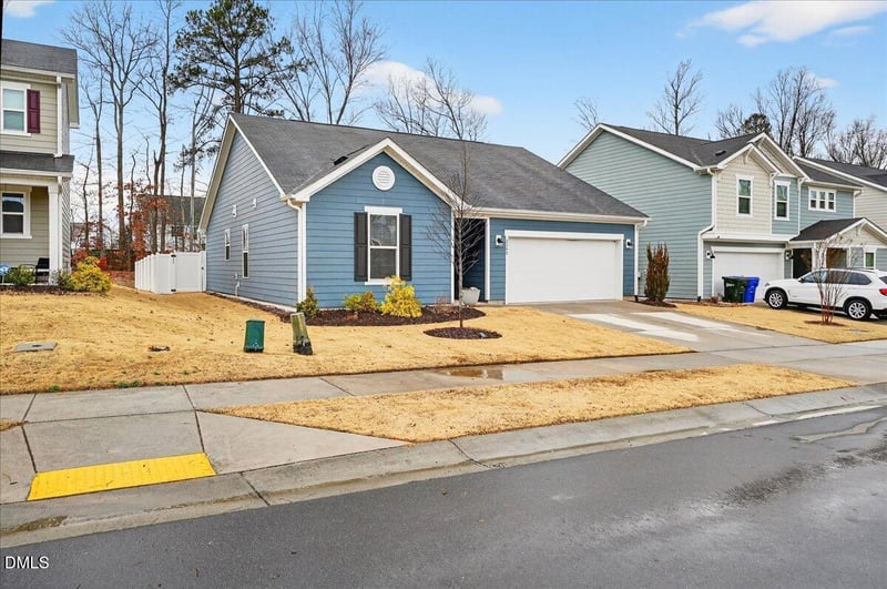 2300 Crestwood Ridge Dr, Durham, NC 27704