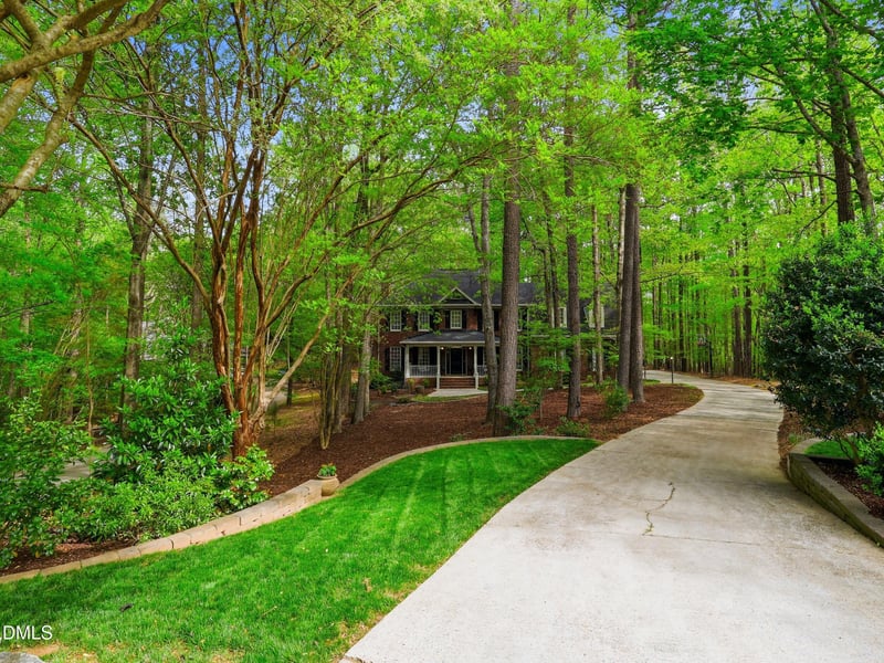 2300 Hideaway Ct, Raleigh, NC 27613