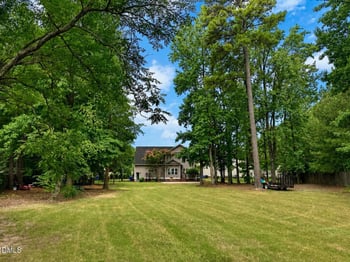 2300 Larkhaven Ct, Fayetteville, NC 28303
