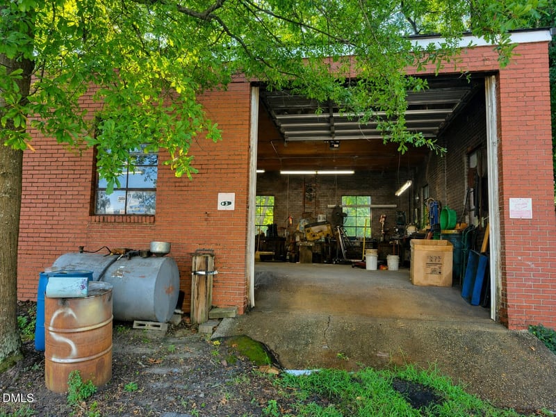 2300 Lee Ave, Sanford, NC 27330