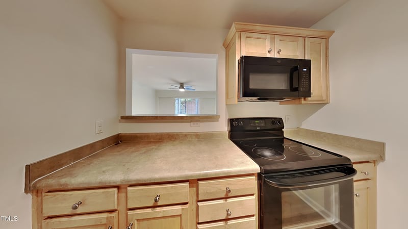 2300 Myron Dr #3, Raleigh, NC 27607