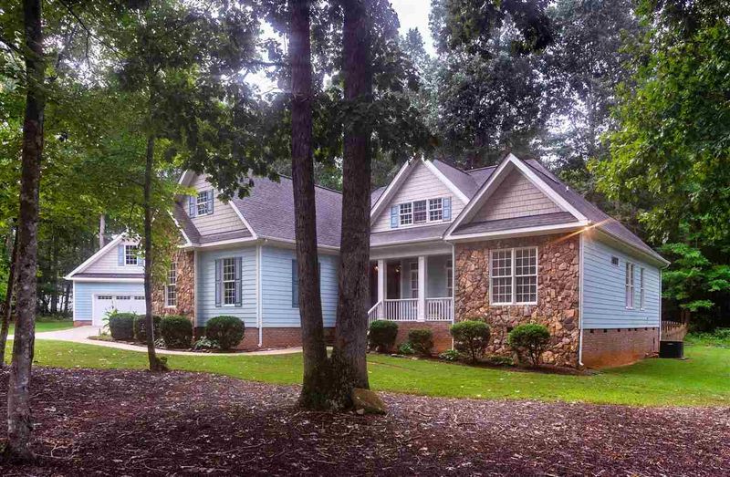 2300 Newlyn Woods Dr, Wake Forest, NC 27587