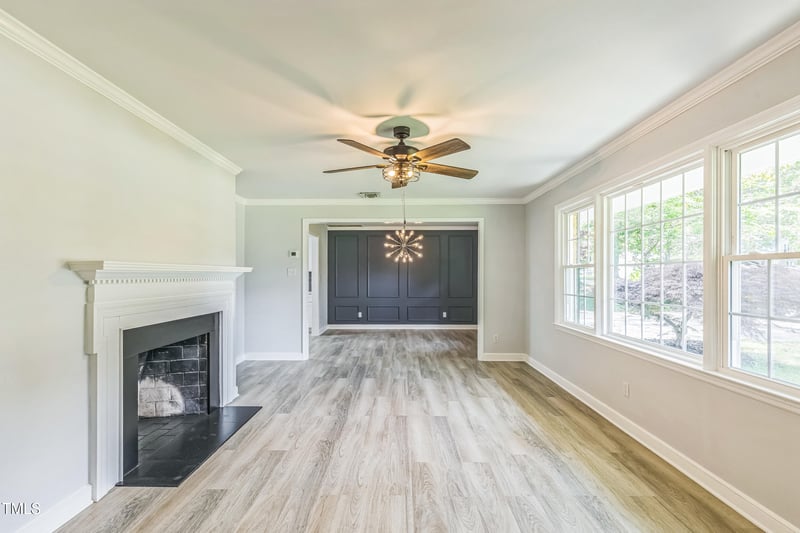 2300 Radius Cir, Sanford, NC 27330