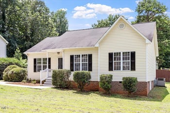 2300 Red Oak Ct, Hillsborough, NC 27278