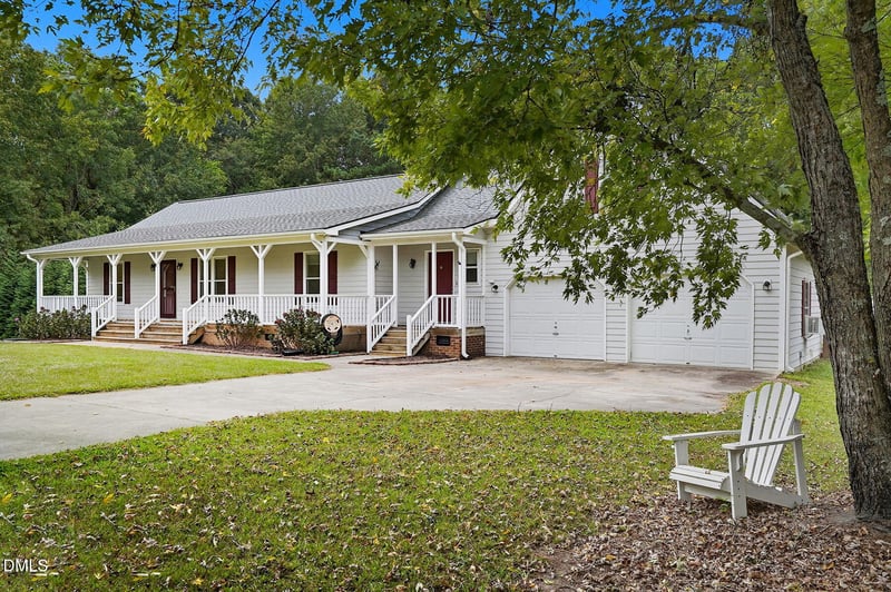2300 Sterling Dr, Clayton, NC 27520