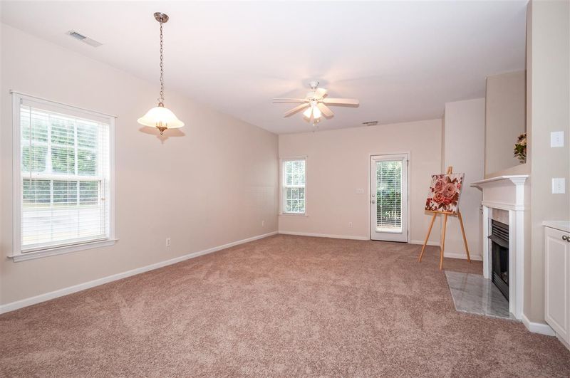 2301 Bay Harbor Dr, Raleigh, NC 27604