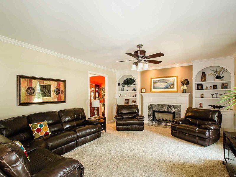 2301 Bodeswell Ln, Apex, NC 27502