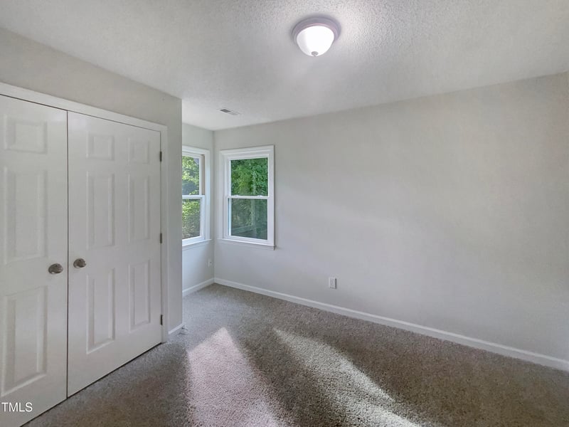2301 Declaration Dr, Raleigh, NC 27615