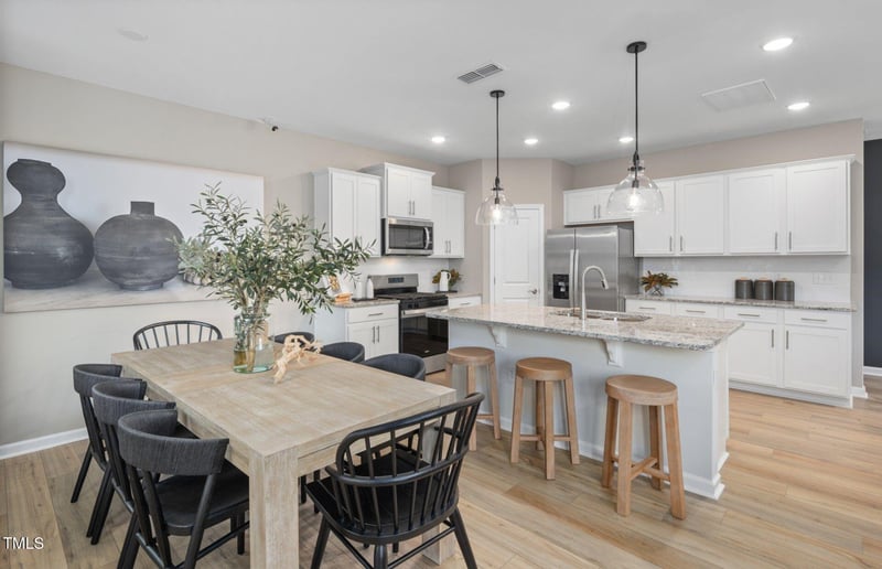 2301 Edenberry Ln, Fuquay Varina, NC 27526