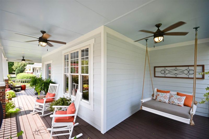 2301 Falls River Ave, Raleigh, NC 27614