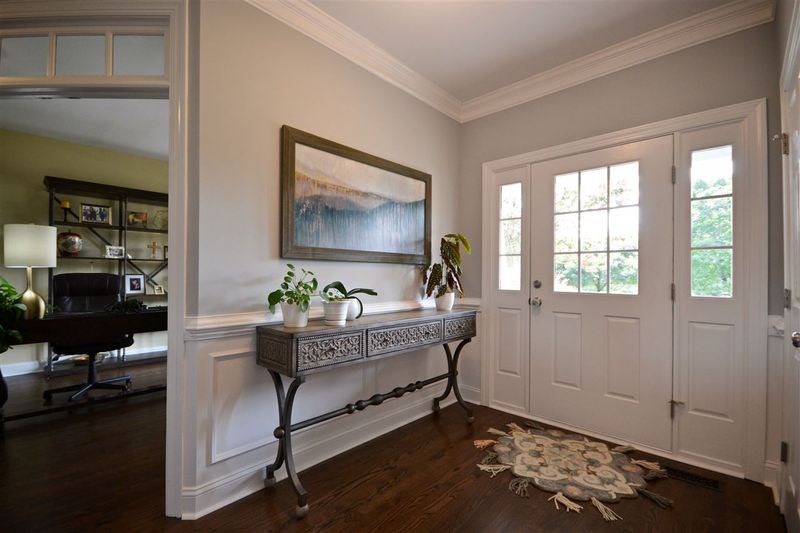 2301 Falls River Ave, Raleigh, NC 27614