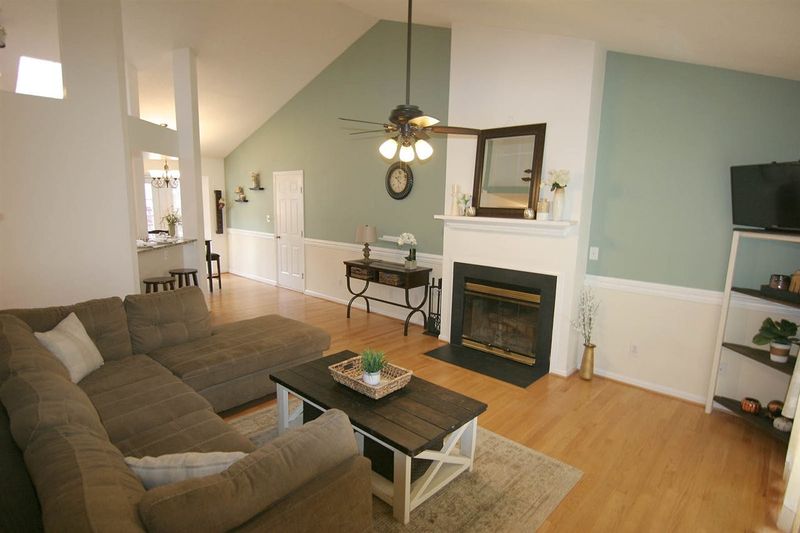 2301 Florida Ct, Raleigh, NC 27615