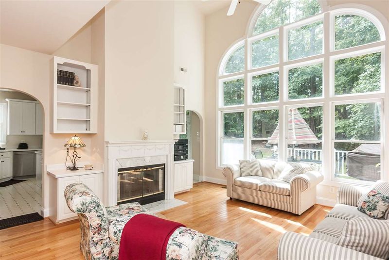 2301 Legacy Ct, Raleigh, NC 27615