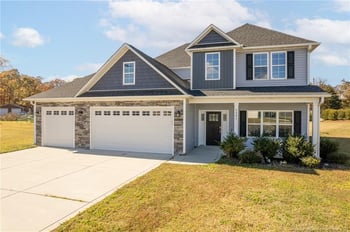 2301 Northway Ct, Hope Mills, NC 28348