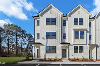 2301 Oakwood Meadows Ln, Raleigh, NC 27604