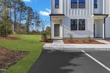 2301 Oakwood Meadows Ln, Raleigh, NC 27604