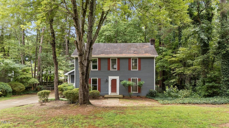 2301 Pastille Ln, Raleigh, NC 27612