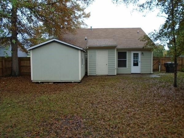 2301 Pineknoll Ter, Burlington, NC 27217