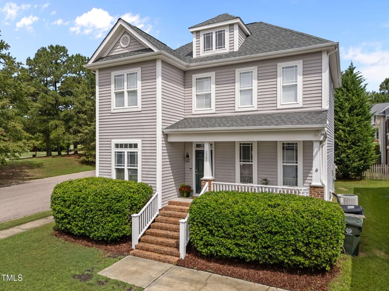 2301 Sapphire Valley Dr, Raleigh, NC 27604