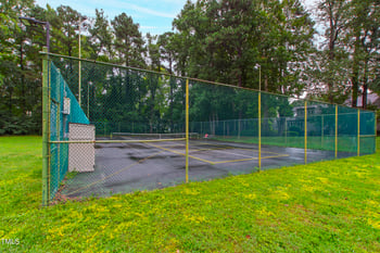 2301 Upper Oaks Way, Raleigh, NC 27615