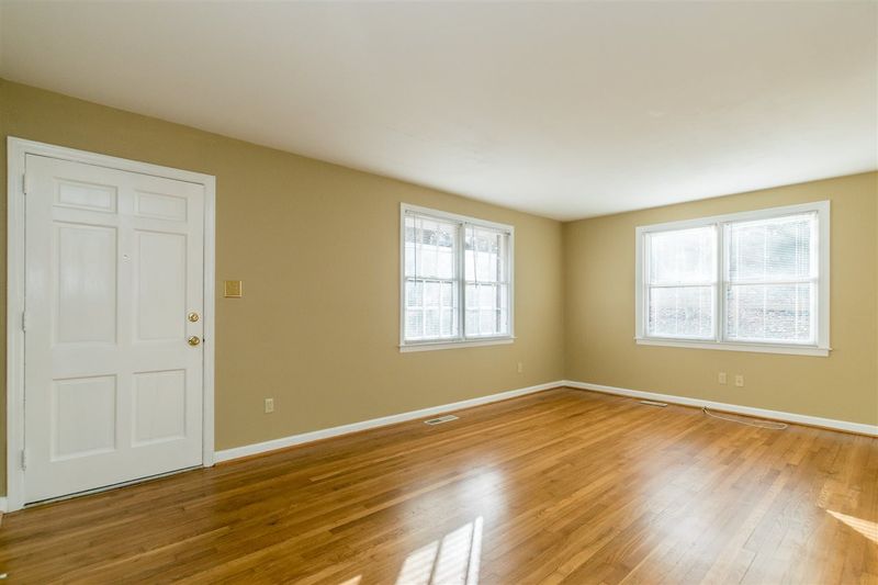 2301 Watkins St, Raleigh, NC 27604