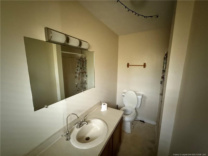 2302 Odom Rd, Hope Mills, NC 28348