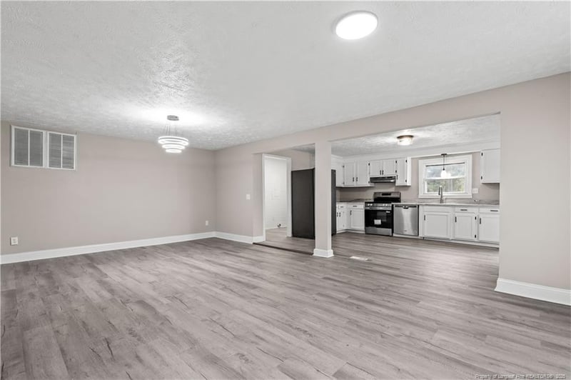 2302 Odom Rd, Hope Mills, NC 28348