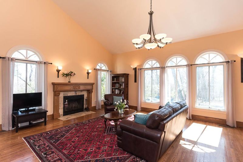 2302 Pickard Mountain Rd, Hillsborough, NC 27278