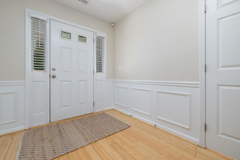 2302 Summit Dr, Hillsborough, NC 27278