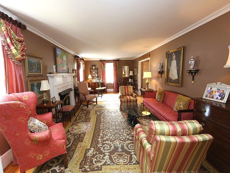 2304 Anderson Dr, Raleigh, NC 27608