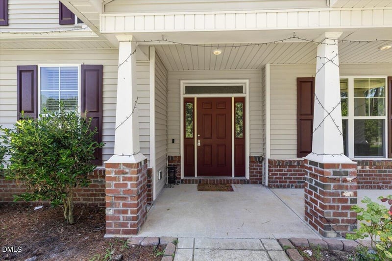 2304 Granville Dr, Goldsboro, NC 27530