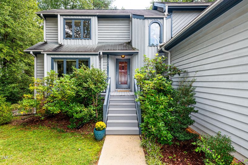 2304 Hamrick Dr, Raleigh, NC 27615