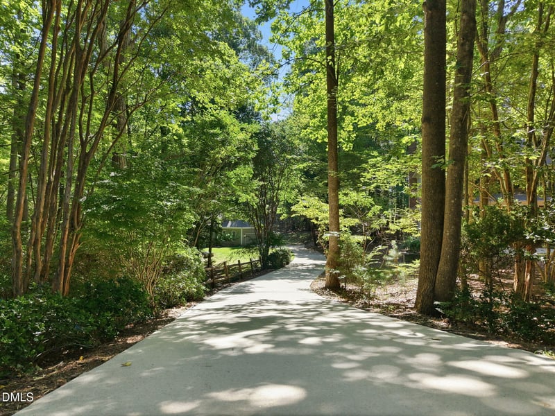2304 Hideaway Ct, Raleigh, NC 27613